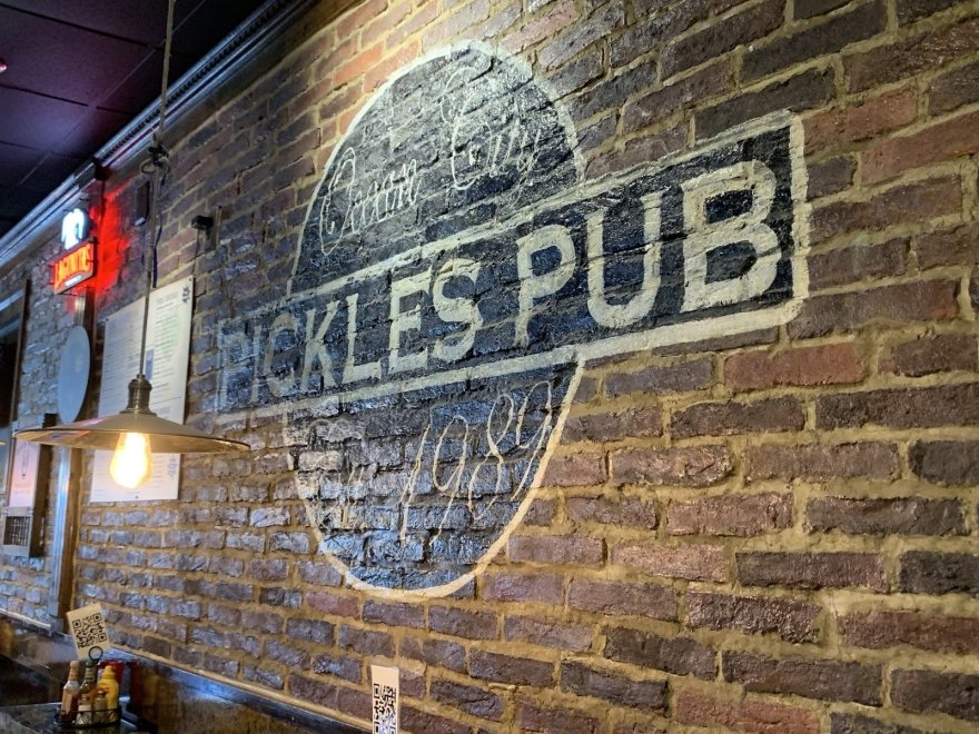 Pickles Pub