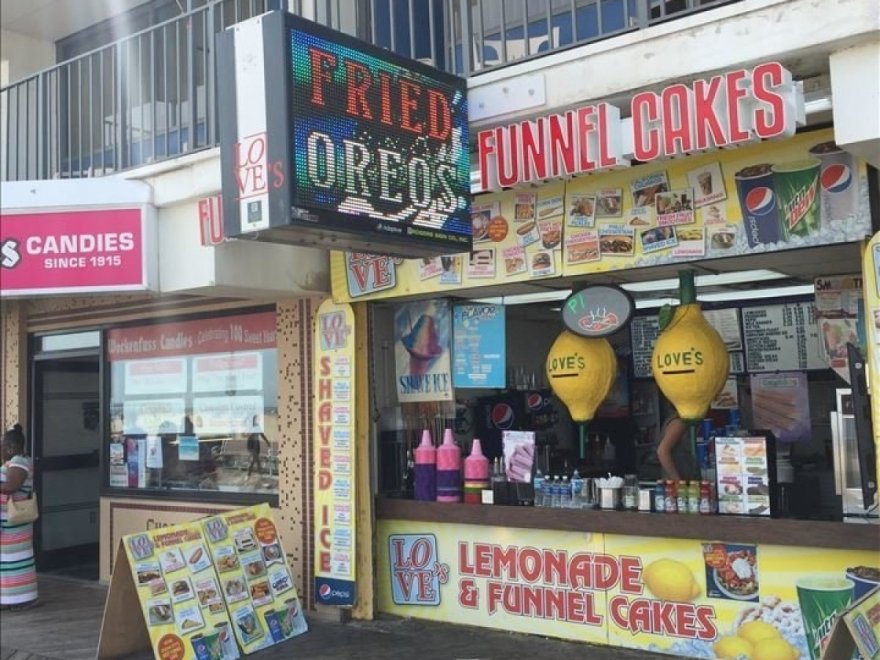 Love's Lemonade & Funnel Cake