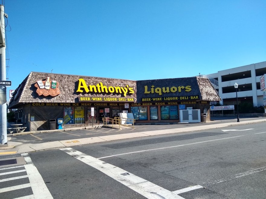 Anthony's Liquors