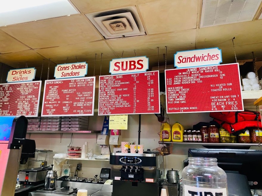 Billy's Sub Shop & Pizza