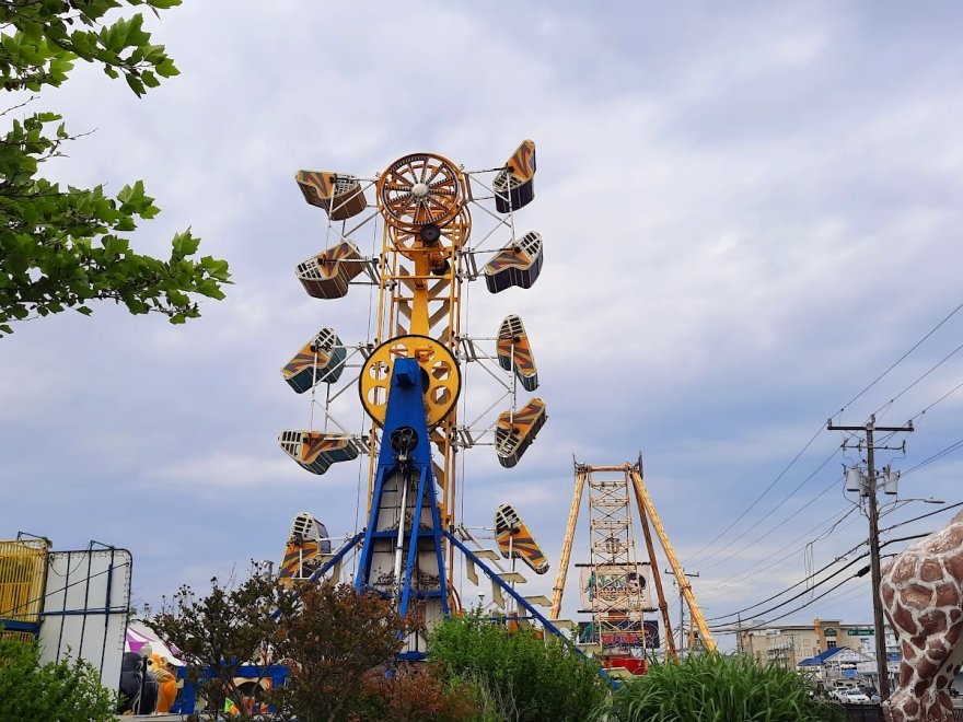 Jolly Roger Amusement Park