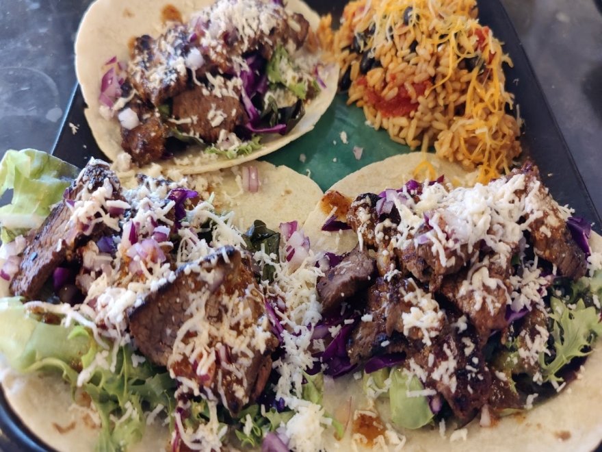 Panchos & Lefty's